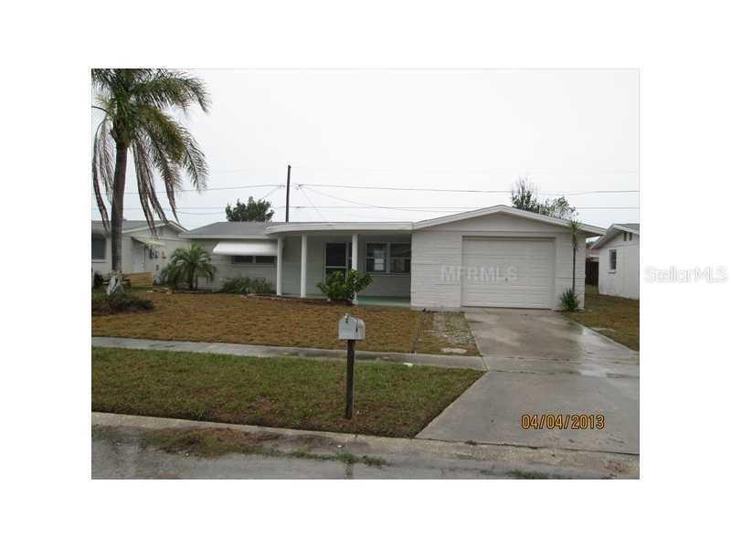 2125 Maureen Dr., Holiday, FL 34690