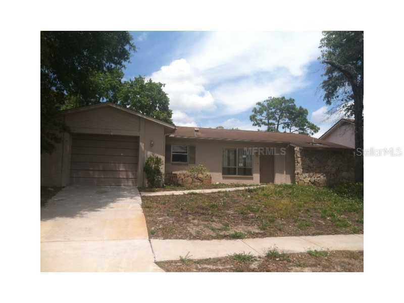 7337 Executive Woods Ct., Port Richey, FL 34668