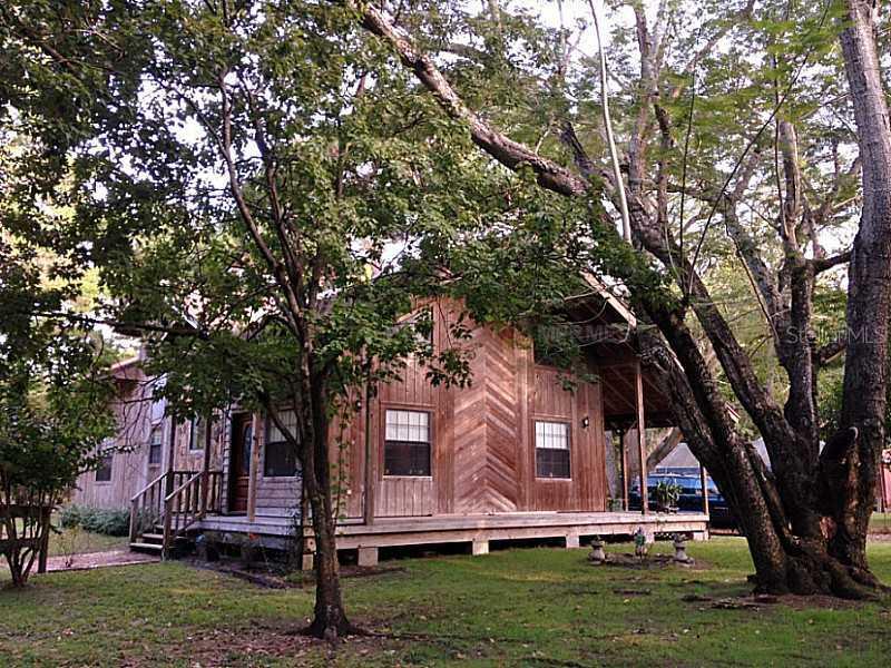 12906 Oakwood Dr., Hudson, FL 34669