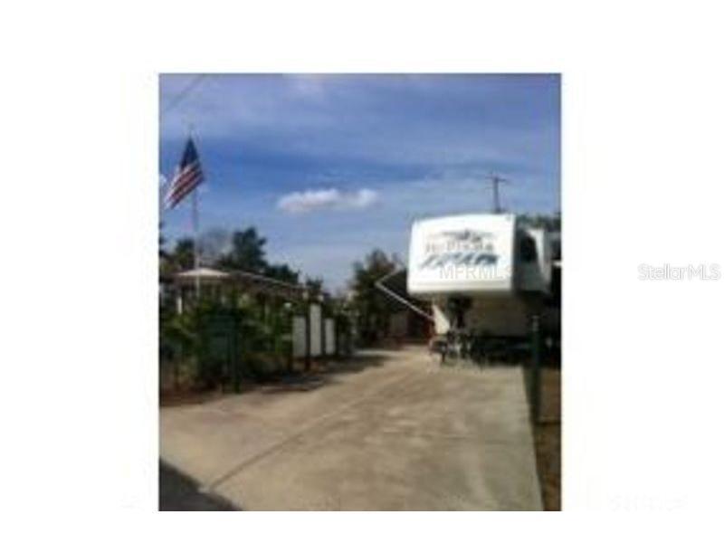 9329 Stingray Dr, Weeki Wachee, FL 34613