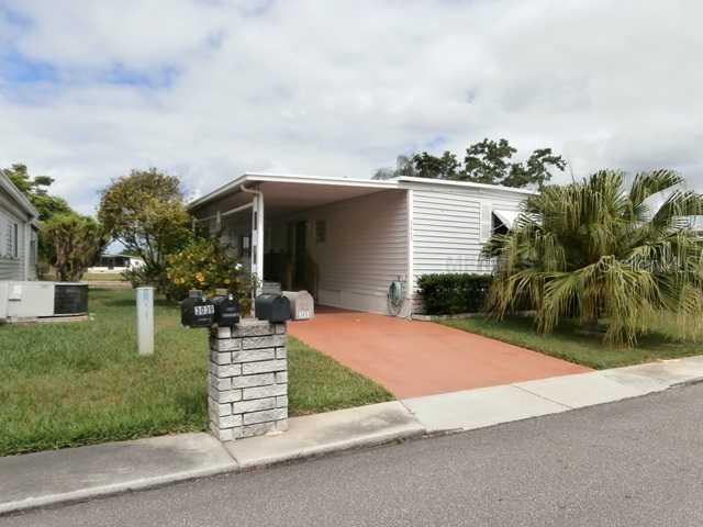 3049 Buckner Ct., Holiday, FL 34690