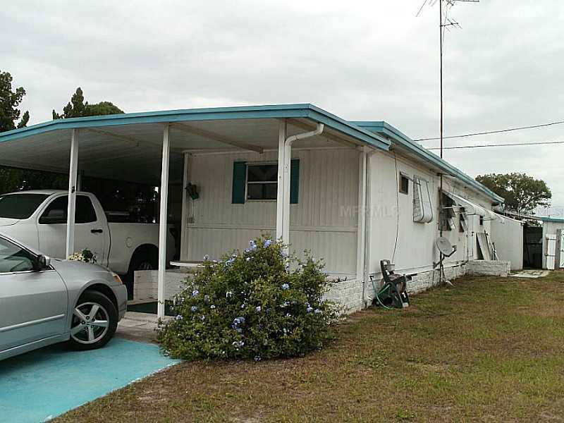 6630 Silverbell Dr., New Port Richey, FL 34653
