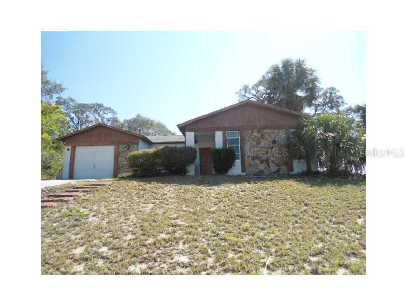 102 Daroca Ave., Spring Hill, FL 34606