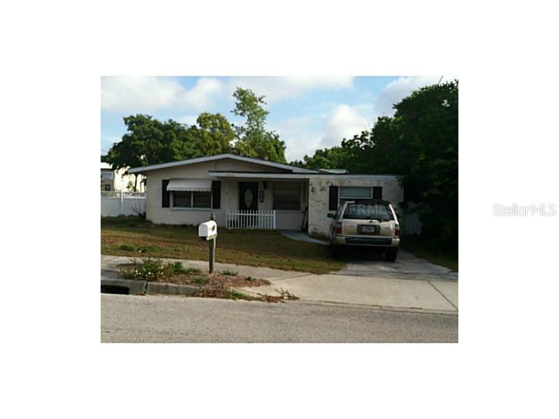 715 Live Oak St., Tarpon Springs, FL 34689