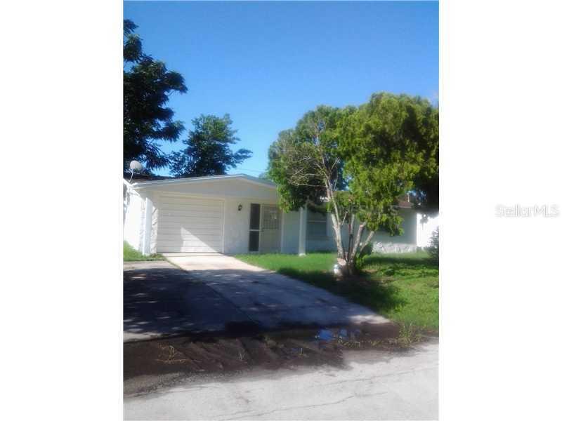 5014 Vickers Dr., New Port Richey, FL 34652