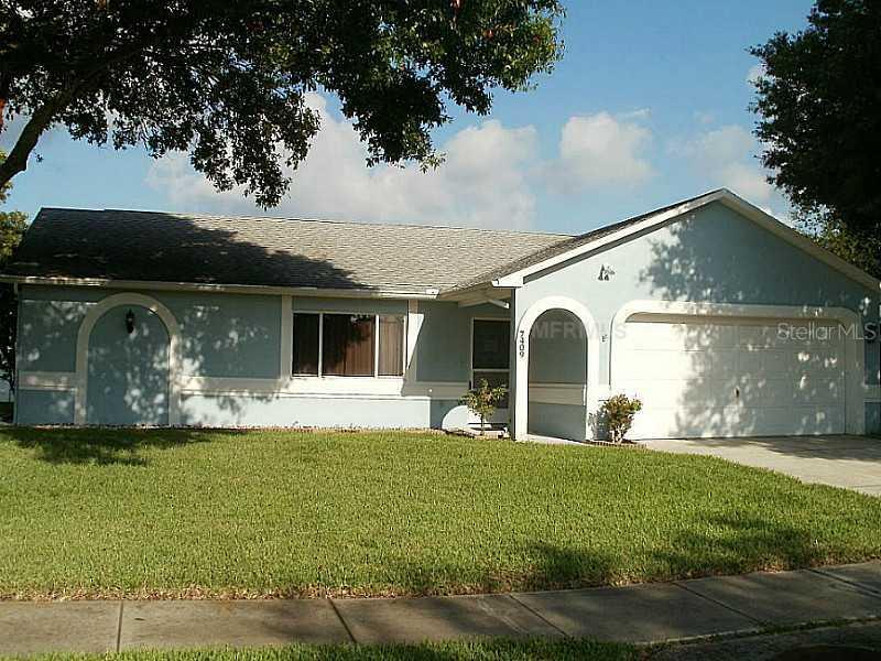 7409 Fairwood Ave., New Port Richey, FL 34653