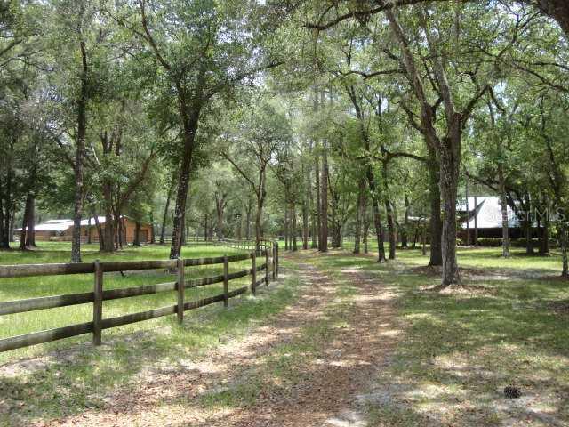 1380 Trail 28, Brooksville, FL 34601