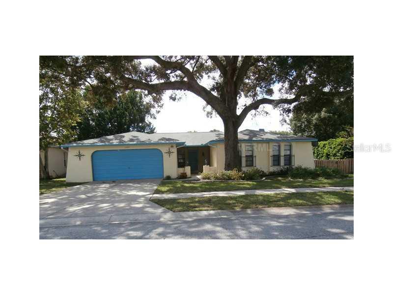 12829 Walnut Tree Ln., Hudson, FL 34669