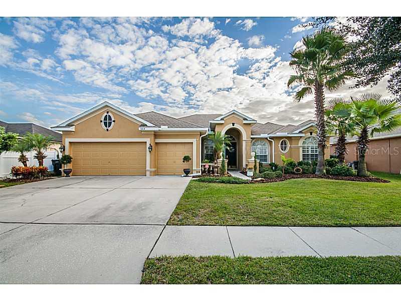 5414 Winhawk Way, Lutz, FL 33558