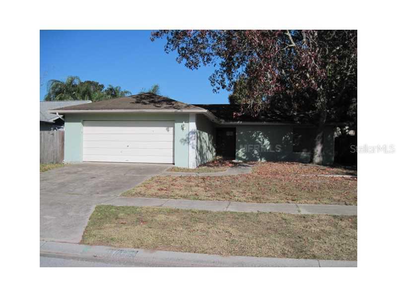 2605 Wildwood Ln., Palm Harbor, FL 34684