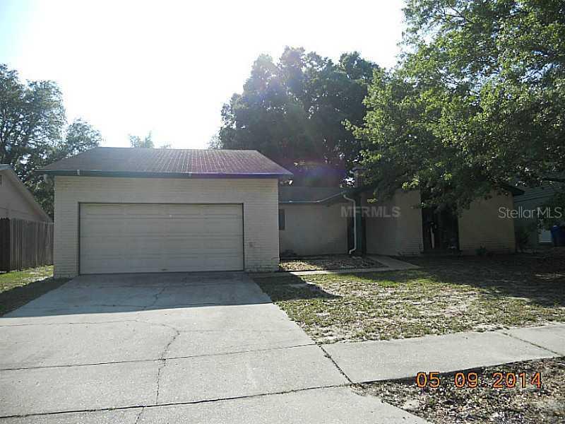 18416 Swan Lake Dr., Lutz, FL 33549