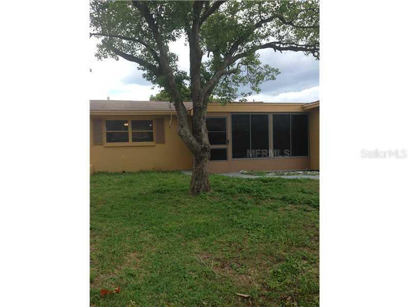 9530 Rainbow Ln., Port Richey, FL 34668