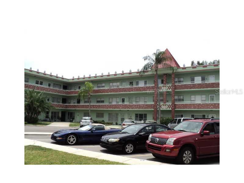 2359 Finlandia Ln. #69, Clearwater, FL 33763