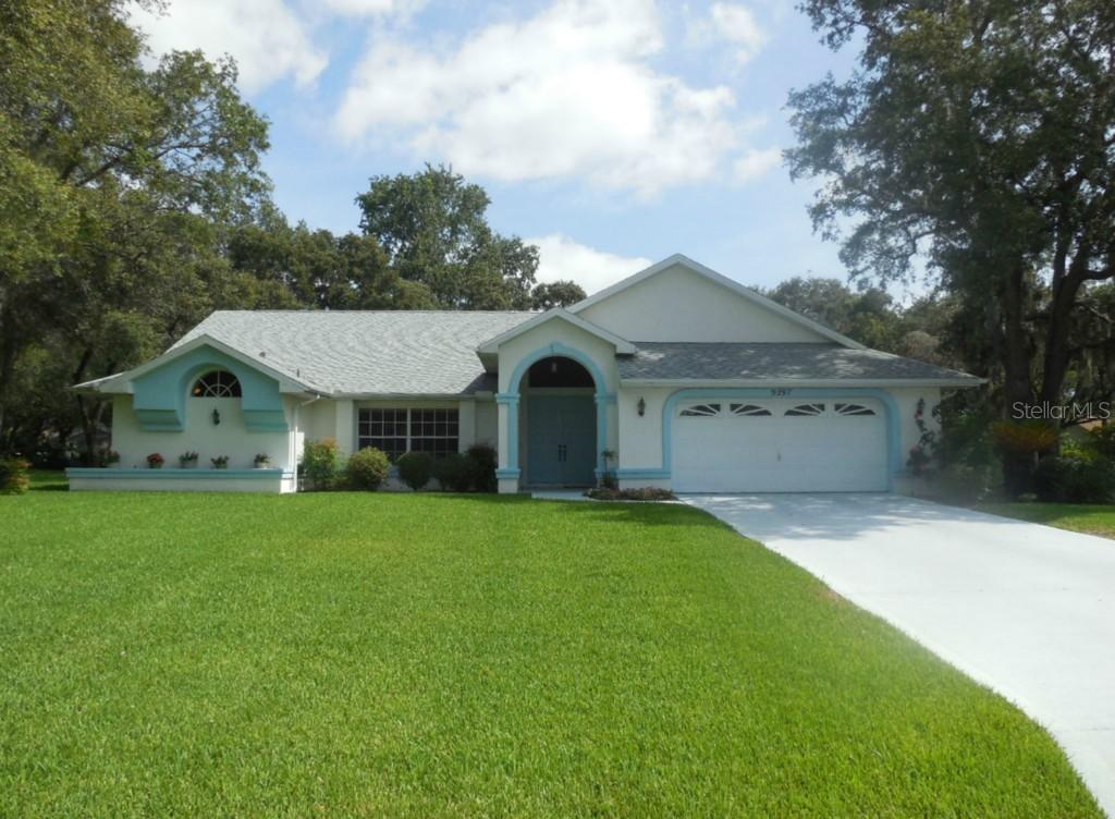 9297 Angora St., Spring Hill, FL 34608