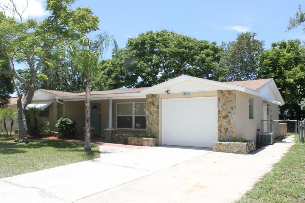 4601 Daphne St., New Port Richey, FL 34652