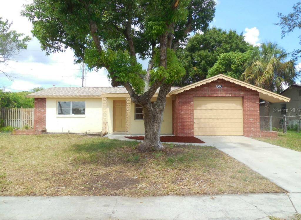 1013 Dartmouth Dr., Holiday, FL 34691