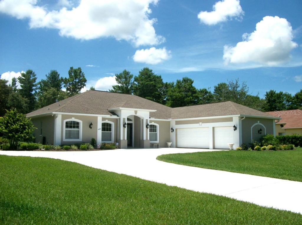 10090 Whisper Ridge Tr., Weeki Wachee, FL 34613