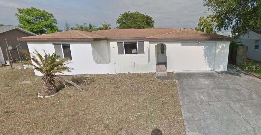 1248 Maybury Dr., Holiday, FL 34691