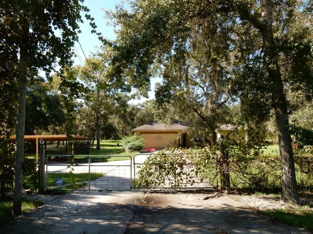 9428 Tree Top Ln., Hudson, FL 34669