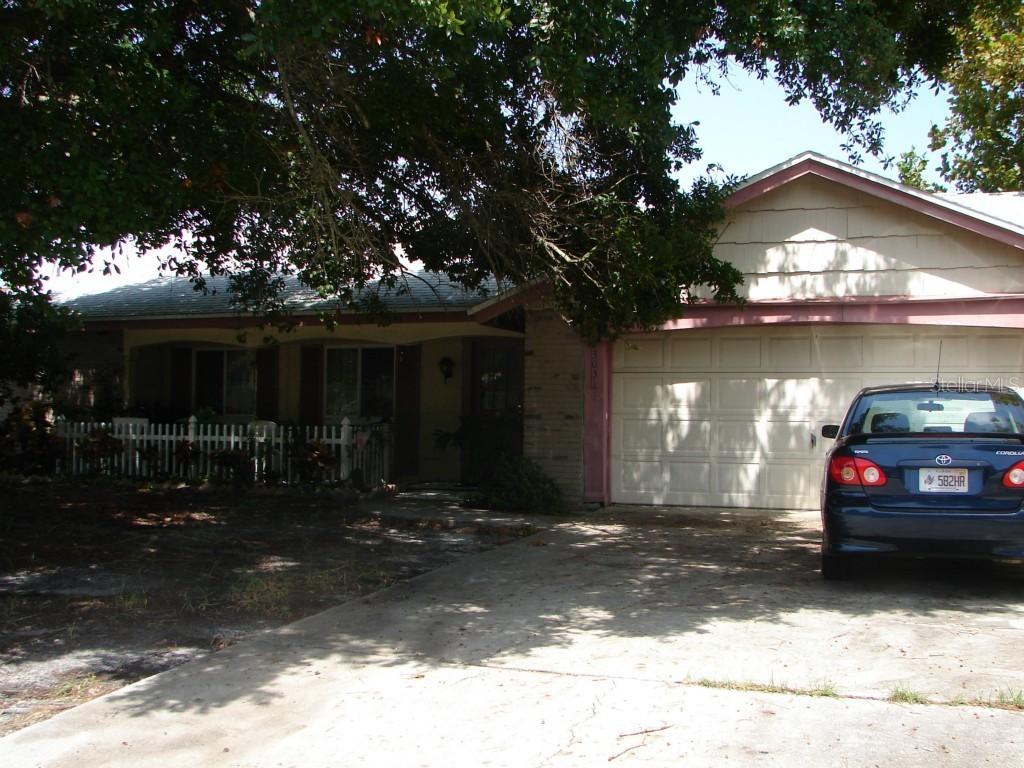 3031 Moog Rd., Holiday, FL 34691