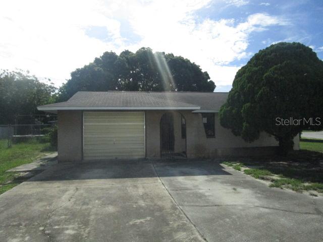 6416 Ridge Crest Dr., Port Richey, FL 34668