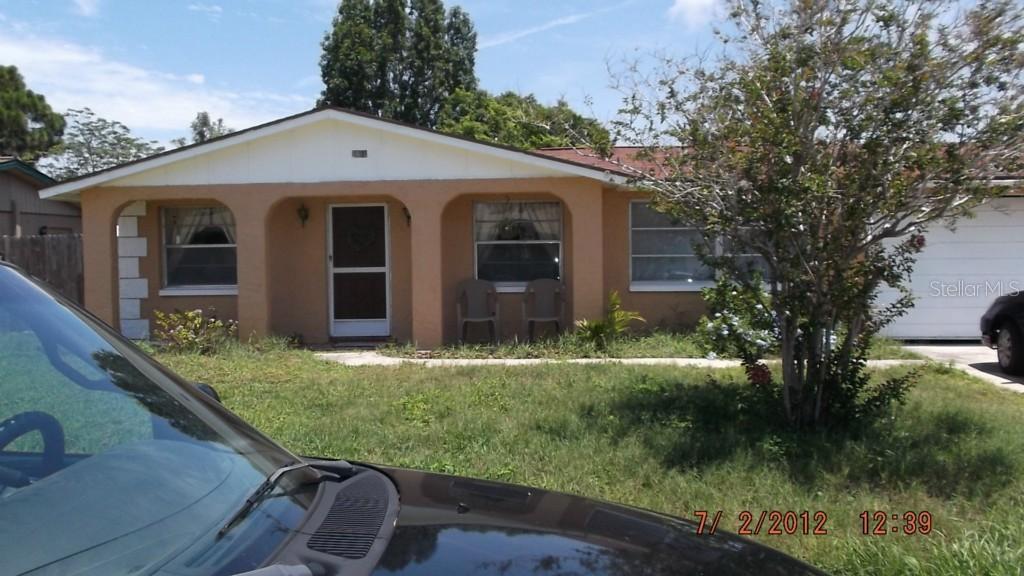 3353 Hoover Dr., Holiday, FL 34691