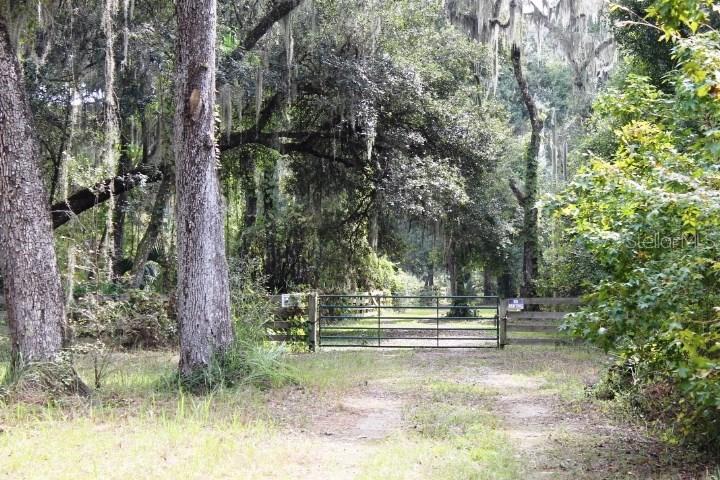 Lake Lindsey Rd., Brooksville, FL 34601
