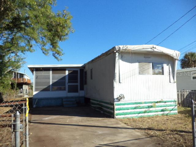 6823 Puffin Ln., Hudson, FL 34667