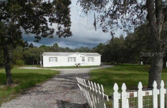 11276 Beaverbank St., Weeki Wachee, FL 34614