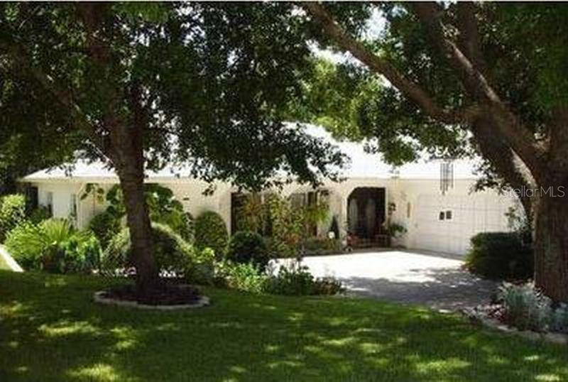 12938 Pebble Beach Cir., Hudson, FL 34667