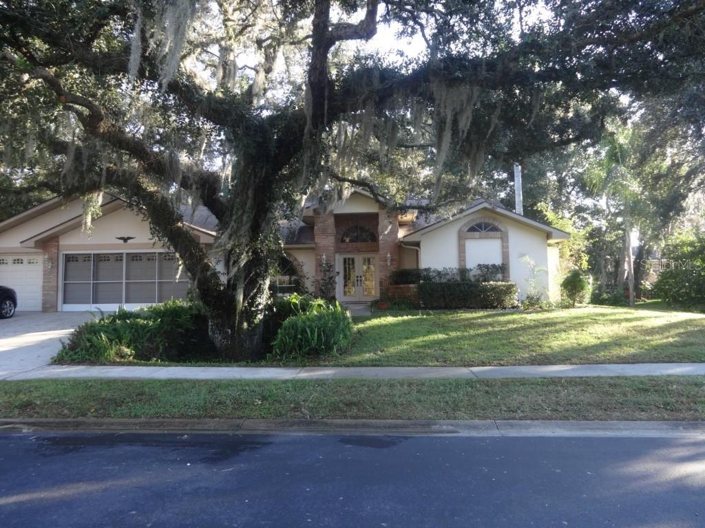 8957 Crescent Forest Blvd., New Port Richey, FL 34654