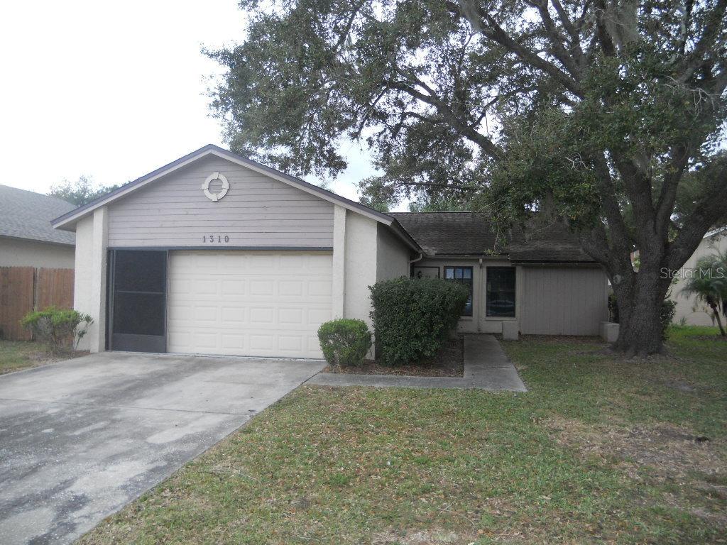 1310 Keel Pl., Valrico, FL 33594