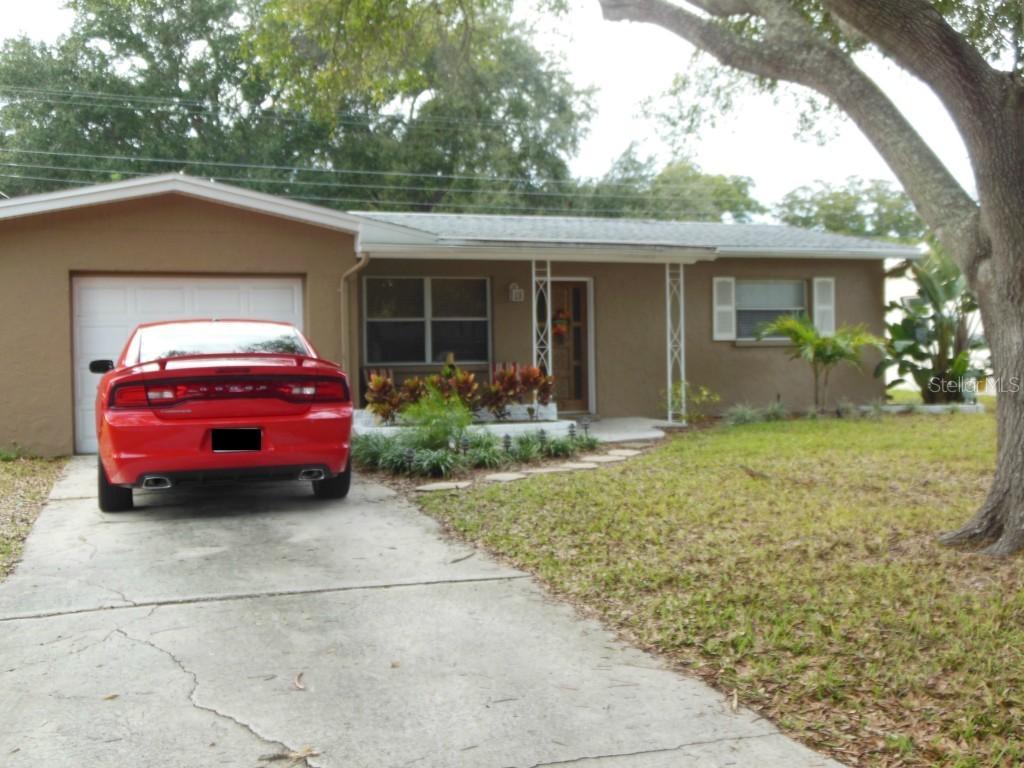 8520 109th Way, Seminole, FL 33772