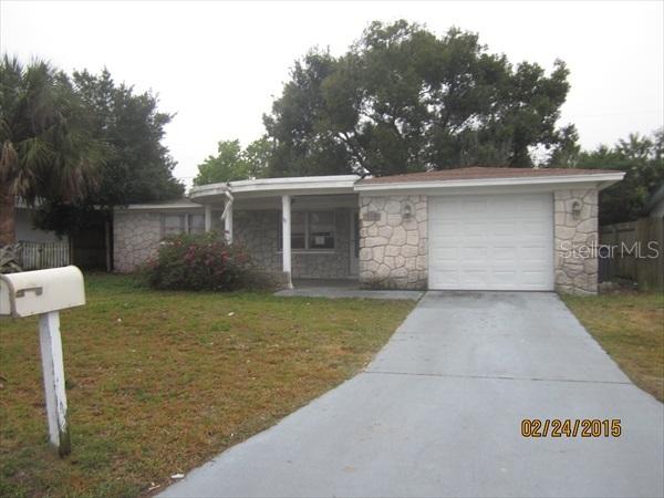 3916 Cedarwood Dr., Holiday, FL 34691