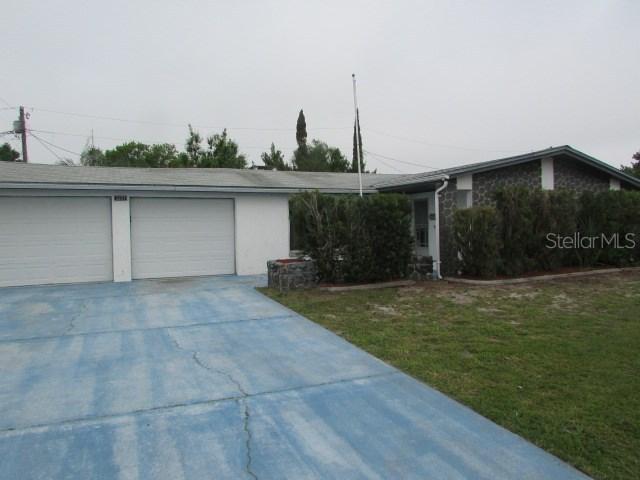 3237 Sanford Dr., Holiday, FL 34691