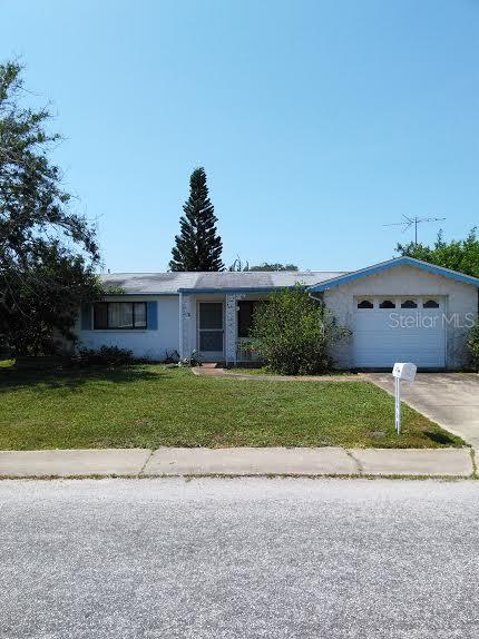 3048 Salisbury Dr., Holiday, FL 34691