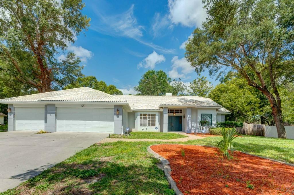 18521 Winding Oaks Blvd., Hudson, FL 34667