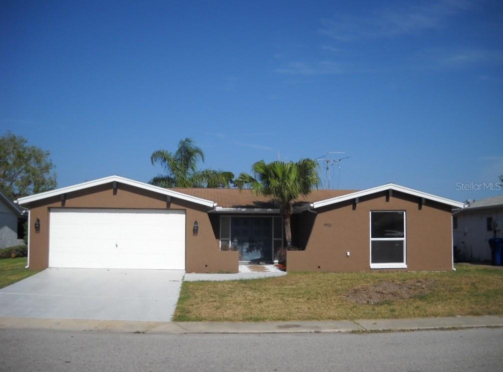 9911 Lakeside Ln., Port Richey, FL 34668