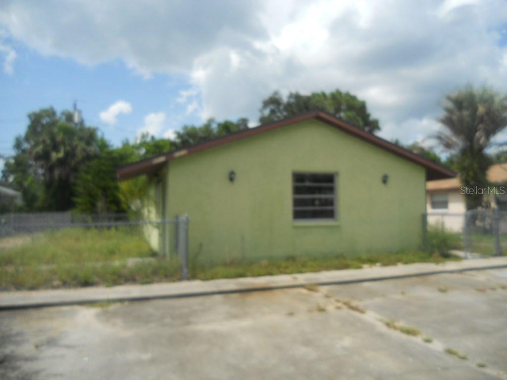 5711 Cheyenne Dr., Holiday, FL 34690