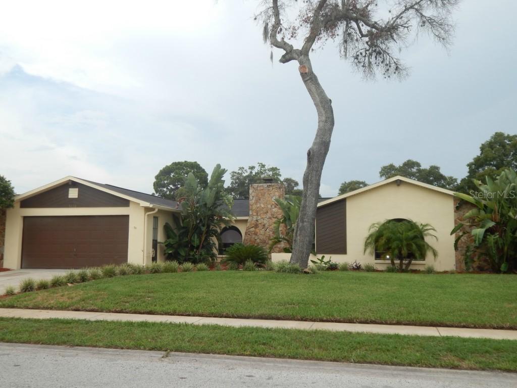 8020 Woodbrook Ct., Hudson, FL 34667