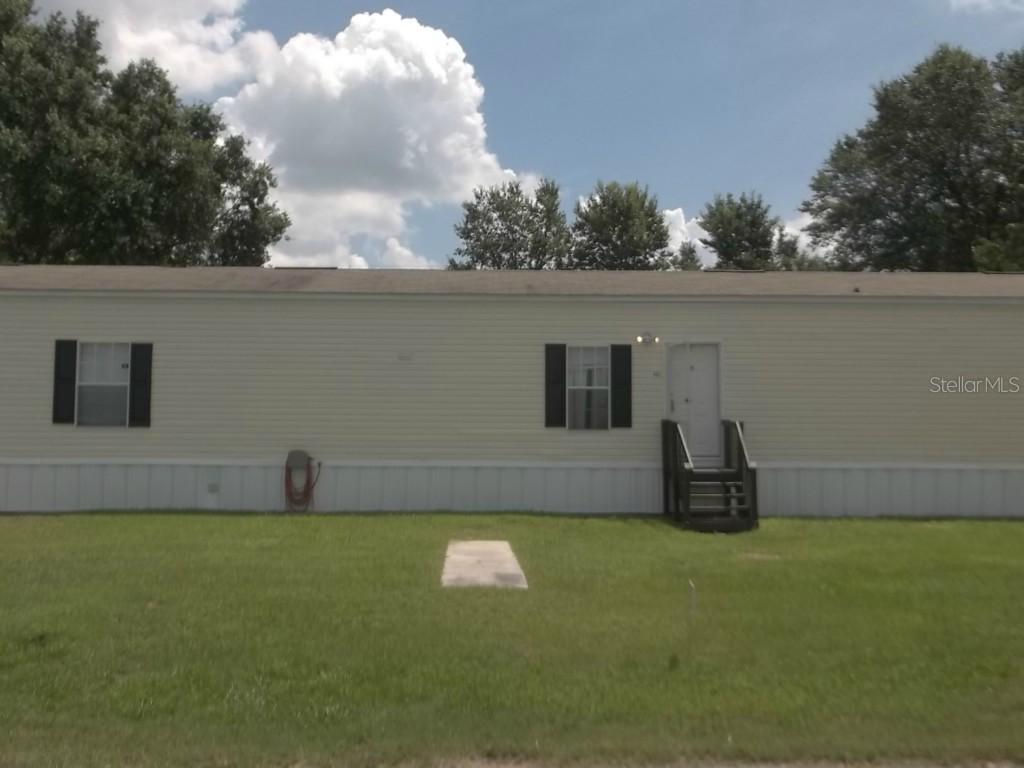 443 Clearwater Lake Dr., Polk City, FL 33868