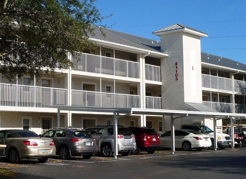 21103 Patio View Ct. #3201, Lutz, FL 33558