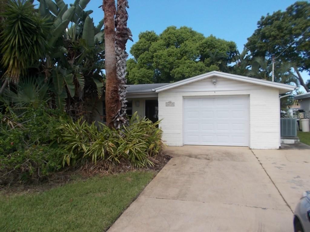 12735 2nd Isle Isle, Hudson, FL 34667