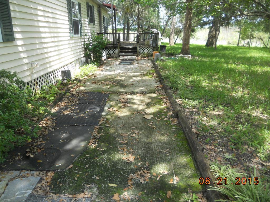 10121 Frierson Lake Dr., Hudson, FL 34669