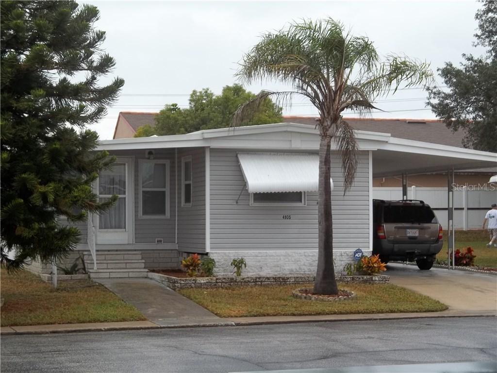 4935 Plymouth Dr., Holiday, FL 34690