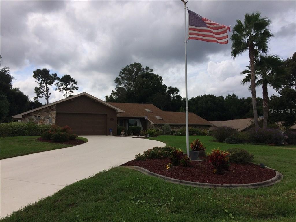 8116 Flintshire Ct., Weeki Wachee, FL 34607