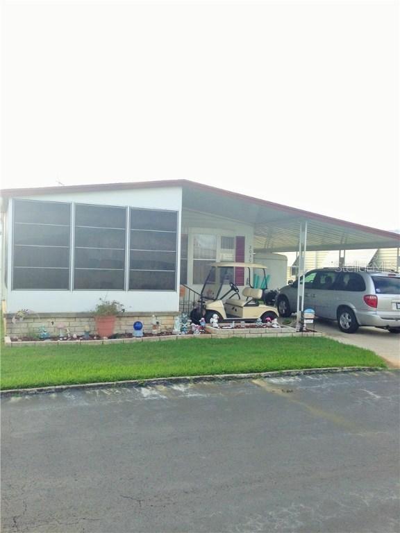 2039 Maui Dr., Holiday, FL 34691