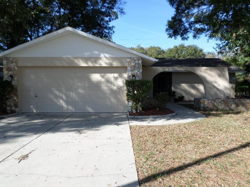 3907 Thornbush Ln., New Port Richey, FL 34655