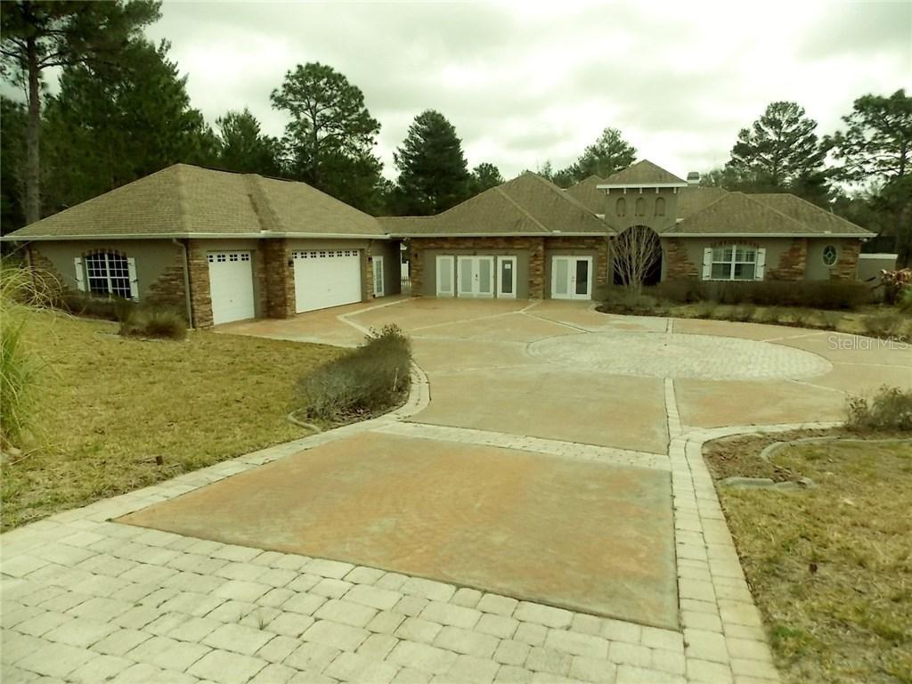 8494 Madrid Rd., Weeki Wachee, FL 34613