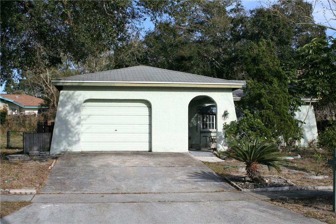 2293 E Orangehill Ave., Palm Harbor, FL 34683